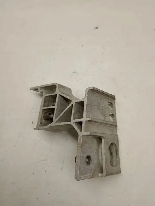 Support de Radiateur OEM A2055010122 pour Mercedes image 2