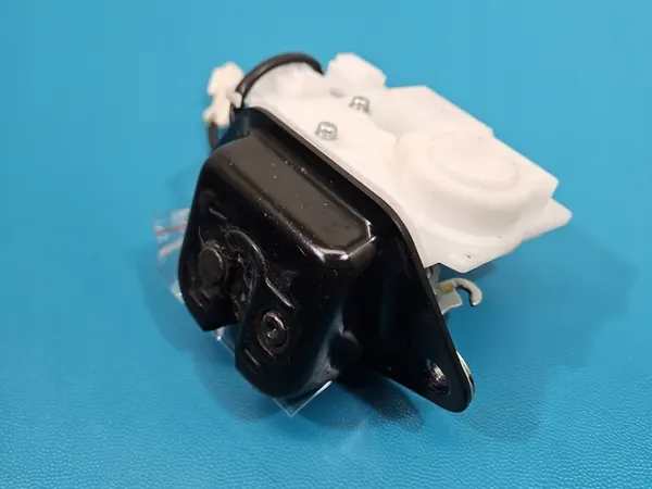 Honda Jazz III achterklepslot OEM IMPRK1548538 image 2