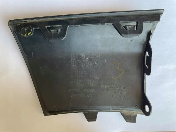 Tampa de para-choque traseiro direito Mercedes W177 OEM A1778854701 image 3