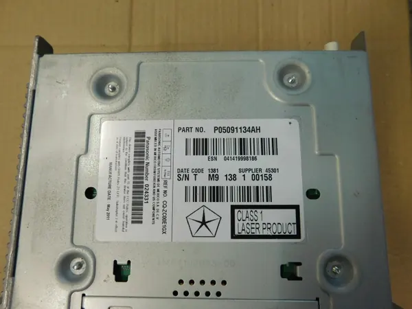 Changer CD Dodge Charger 2011-2014 OEM P05091134AH image 3