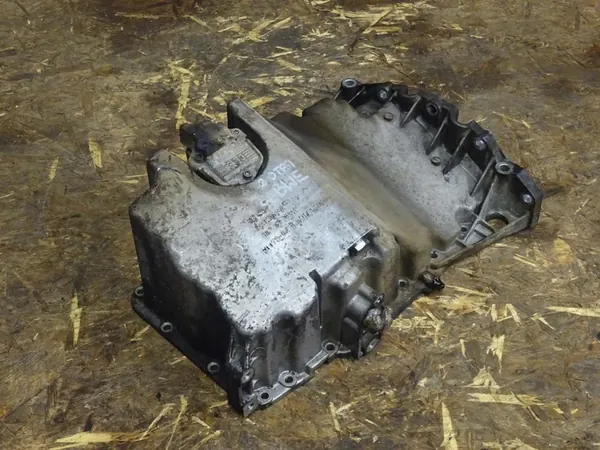 A4 B7 A6 C6 EXEO 2.0 TFSI Oljesump Sensor 06B103603AS image 2