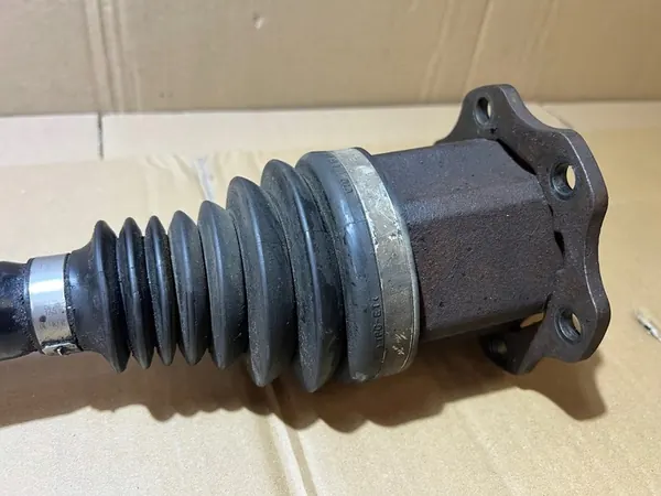 AUDI A4 B8 2.0 TDI Fram Halvaxel Vänster Höger 8K0407271AF image 3