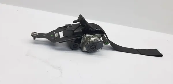 Mercedes C W204 turvavyö OEM A2048601585 Vasen Etu image 3