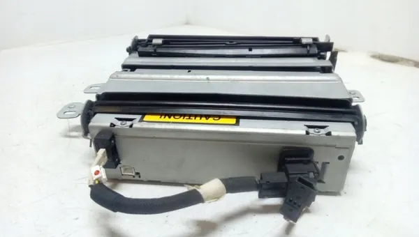 Trocador CD/DVD Mercedes-Benz OEM JUR72964 - Usado image 5