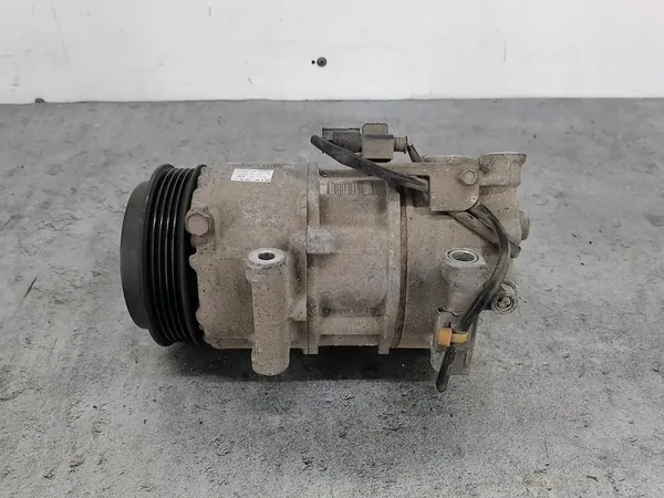 Compresor de Aire Acondicionado Mercedes W169 A0012303511 image 6