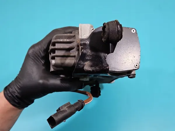 Mercedes-veringspomp OEM A2123200404 image 10