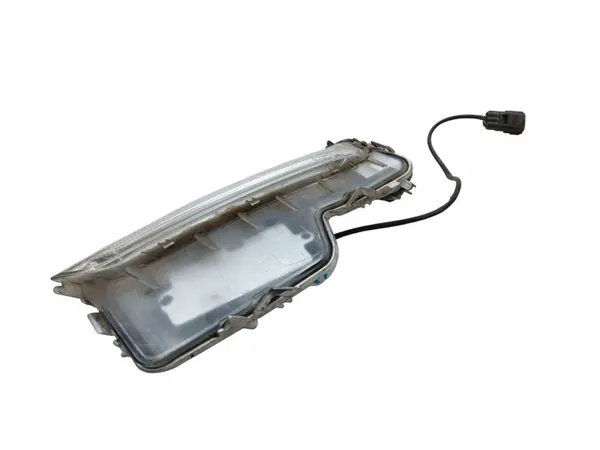 Volvo V60 DRL Lamppu Oikea OEM 31420396 89250222 image 5