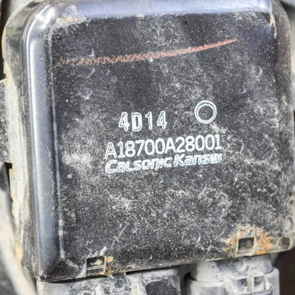 Peça Arrefecimento Nissan Leaf OEM A18700A28001 Usada image 5