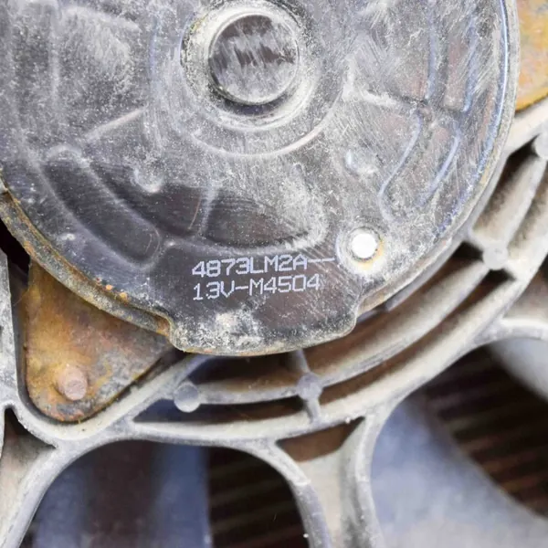 Peça Arrefecimento Nissan Leaf OEM A18700A28001 Usada image 8