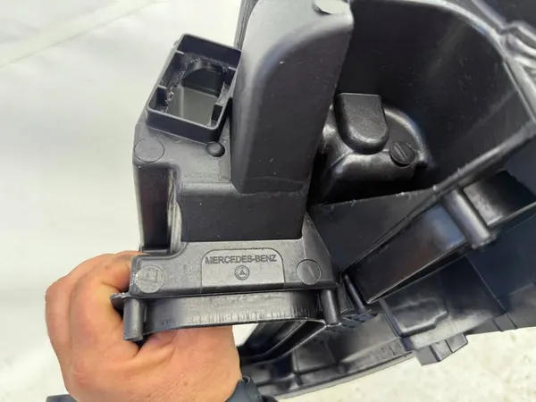 MERCEDES V-KLASA W447 2014 RECHTER LED-KOPLAMP EENHEID OEM A4479069801 image 4