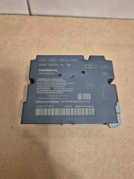 KIA Ceed III Airbag-module OEM 95910-J7400 image 2