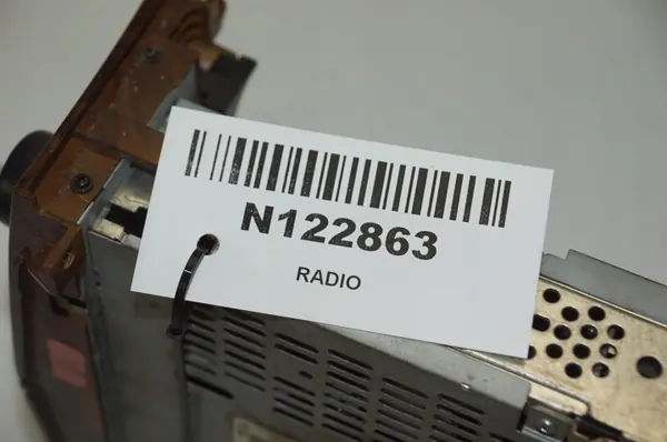 Radio 96431808GV Peugeot 607 OEM PEUGEOT604RADIO image 3