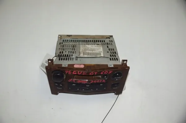 Radio 96431808GV Peugeot 607 OEM PEUGEOT604RADIO image 4