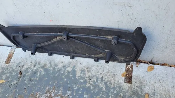 Volkswagen Tiguan Framskydd 5N0805915 image 7