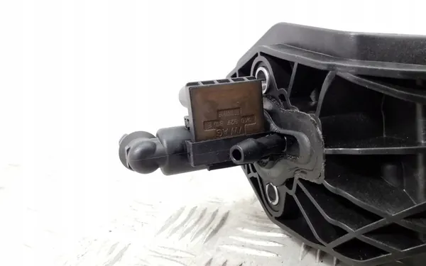 Kupplungspedal Skoda Rapid 2013 6C1721059J image 6