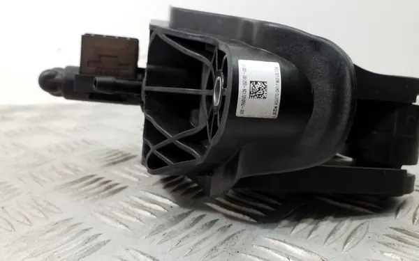 Kupplungspedal Skoda Rapid 2013 6C1721059J image 7