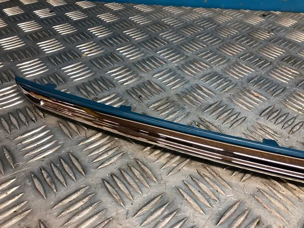 Opel OE 22787086 grille trim / protection image 2