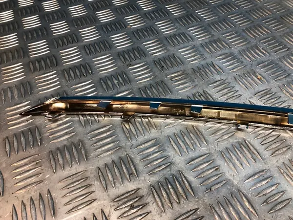 Opel OE 22787086 grille trim / protection image 5