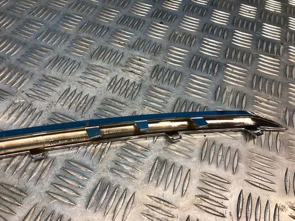 Opel OE 22787086 grille trim / protection image 7