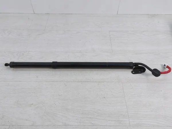 KB8C636EX bakluckeaktuator vänster Mazda CX-5 2018 image 2