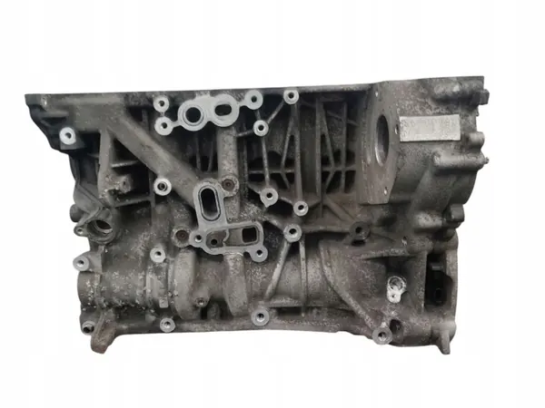 BMW Moottorilohko OEM 781113801 2.0D N47:lle image 2