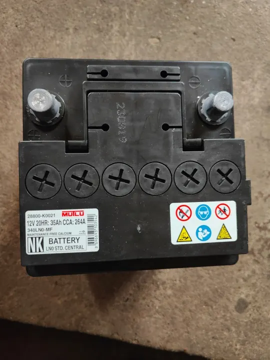 Batería Toyota OEM 28800-K0020 - 35Ah Usada image 3
