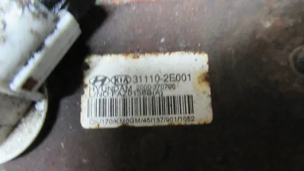 Bomba de combustível KIA SPORTAGE II 2.0 16V 31110-2E001 image 2