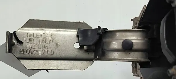 Pescoço de enchimento combustível OEM wlew para Chevrolet Corvette C5 image 6