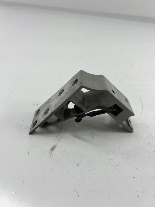 Jaguar F-Pace Koplampgeleider OEM ESP48340 image 5
