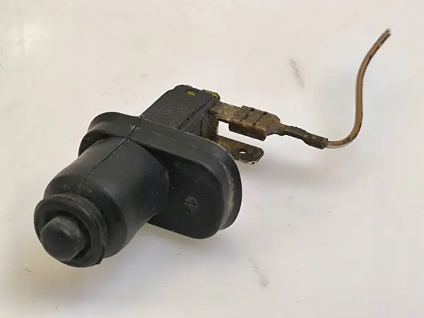 Audi OE Türsensor OEM 895947561A - Gebraucht image 2