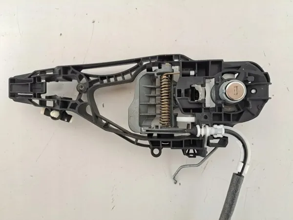 BMW 7377241 Deurgreepframe achter links - Gebruikt image 3