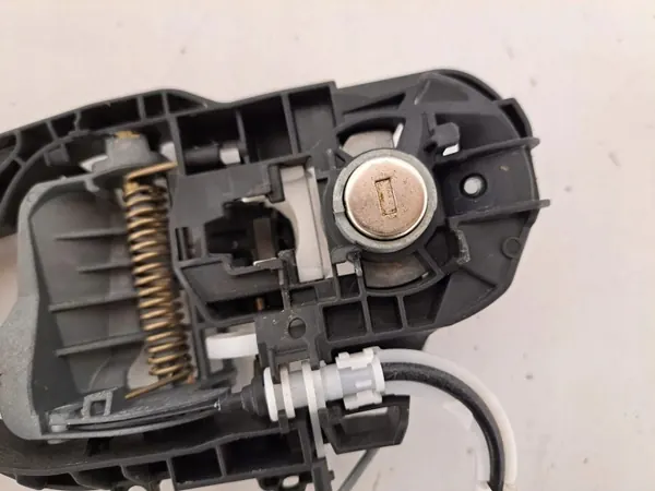BMW 7377241 Deurgreepframe achter links - Gebruikt image 4