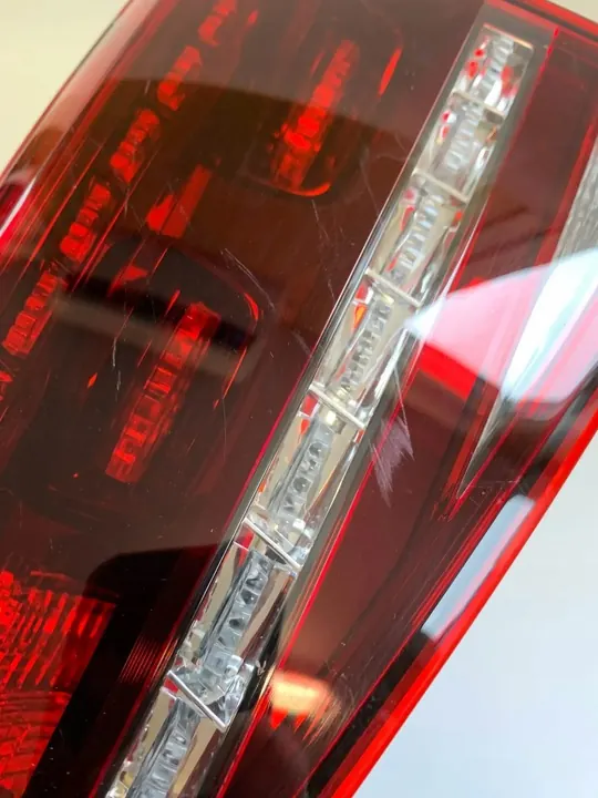 Luz trasera LED derecha VW Golf VII 1.0 TSI 1.2 1.4 image 3