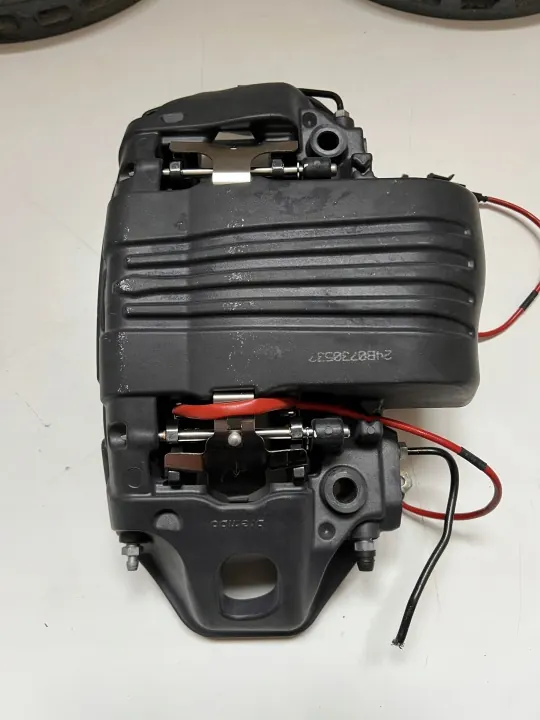 Ferrari Keraamiset Jarrupalat & Jarrupuristimet OEM Tarcze Ferrari image 10