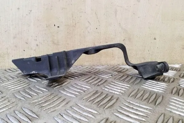 Support de phare avant gauche VW TOUAREG 7L0805733 image 4