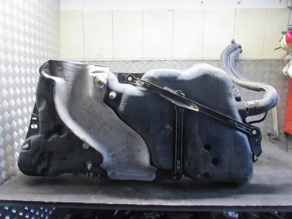 Bränsletank Peugeot 508 I 10-14 9800353980 image 9