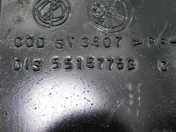 Couverte de courroie de distribution OEM DIS 55187753 Opel image 10
