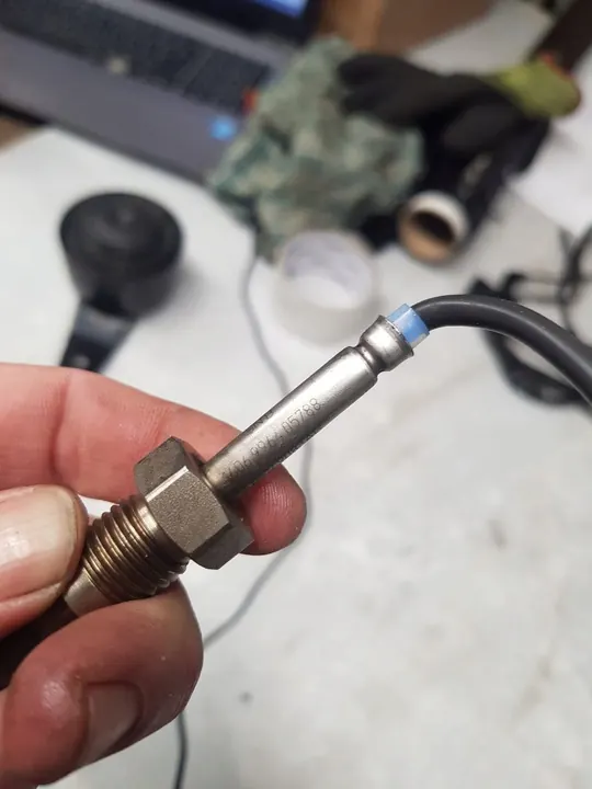 Sensor de Temperatura de Escape CHRYSLER 300C 3.0CRD OEM 05149083AB image 4