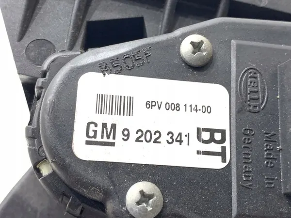 Gaspotentiometer Opel Zafira B 1.9 120PK image 4
