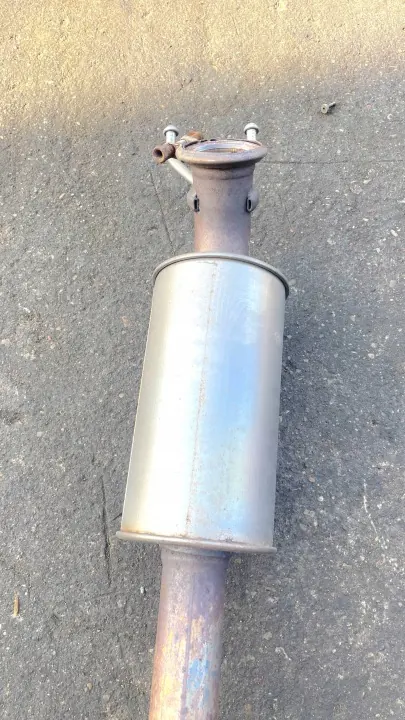 OEM A2464910400 Mercedes Pakoputki Vaimennin Käytetty image 7