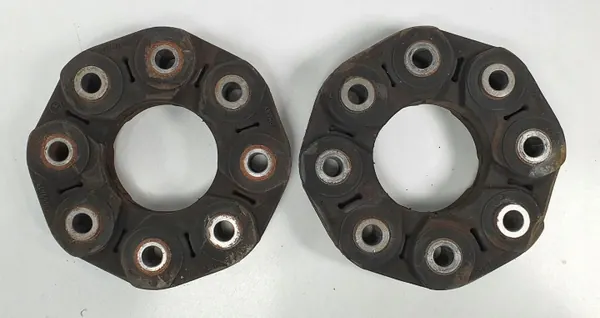 Mercedes W213 2.0 CDI Kardankoppeling OEM 4009000025301 image 4