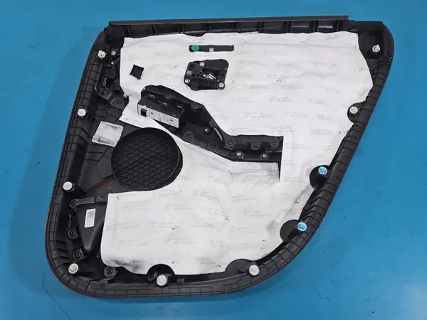 OEM 83301-G4010 Linke Hintertürverkleidung Hyundai i30 III image 3