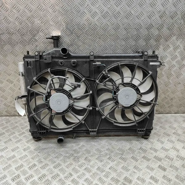 Mitsubishi Jäähdytysosa OEM 1350A601 - Käytetty image 2
