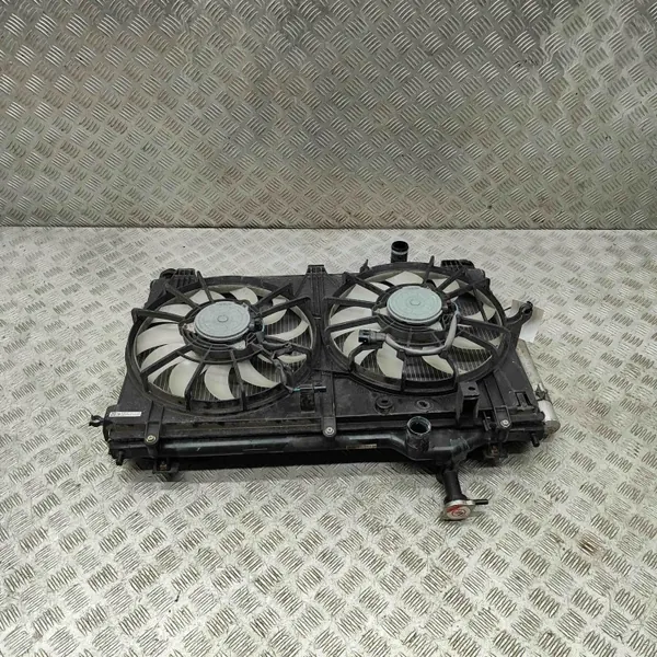 Mitsubishi Jäähdytysosa OEM 1350A601 - Käytetty image 3