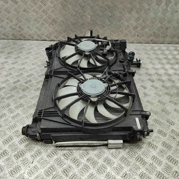 Mitsubishi Jäähdytysosa OEM 1350A601 - Käytetty image 4