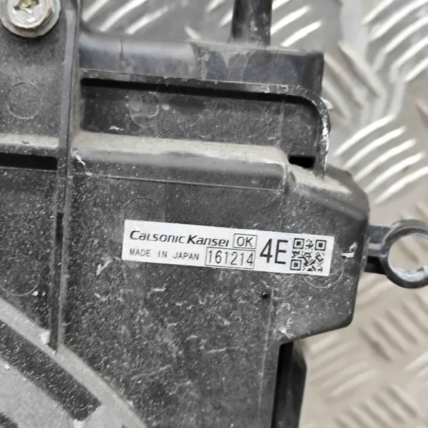 Mitsubishi Jäähdytysosa OEM 1350A601 - Käytetty image 8