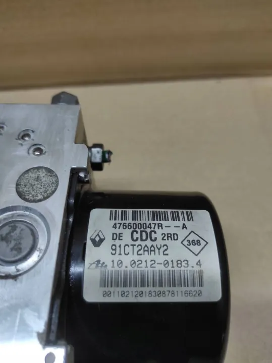Bomba ABS OEM 476600047R para Laguna III image 8