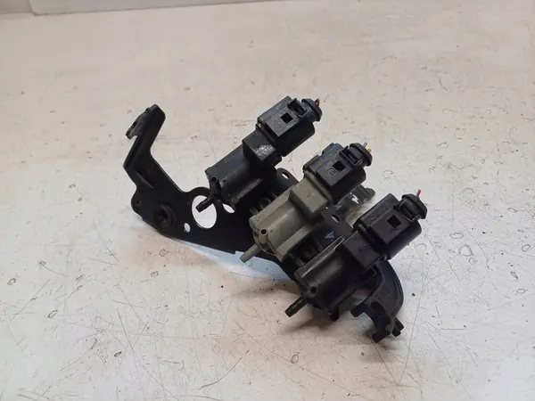 Válvula de vácuo AUDI A6 C7 3.0TFSI 037906283C image 2