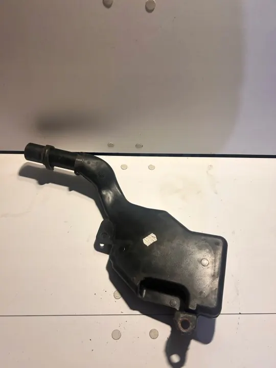 Réservoir de lave-glace OEM 8T1 955 463 pour Audi A4 B8 image 3
