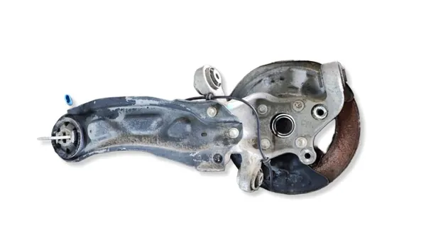 Mercedes-Benz A W176 takapyörän navan OEM A2460006 image 4